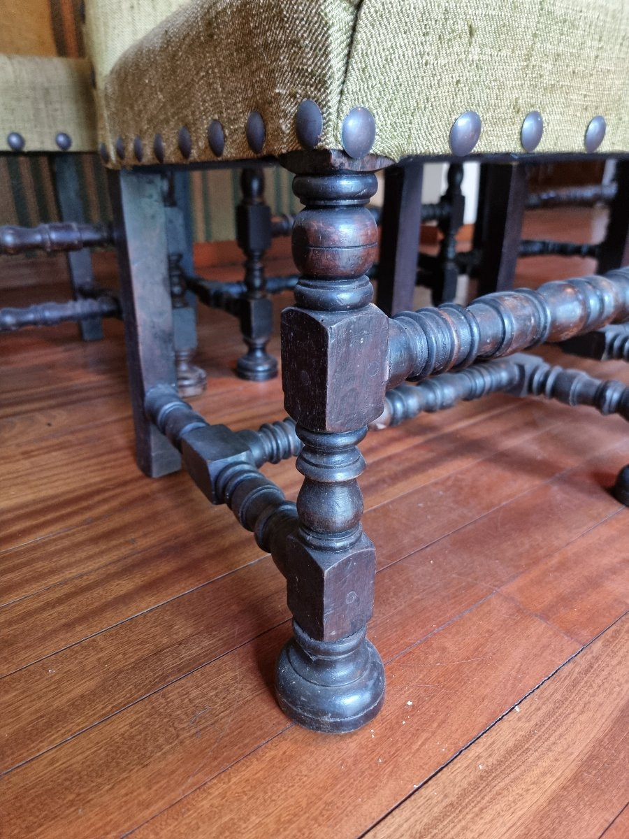 Jeu de six chaises à fuseaux en noyer – Fin XVIIᵉ / Début XVIIIᵉ siècle-photo-4