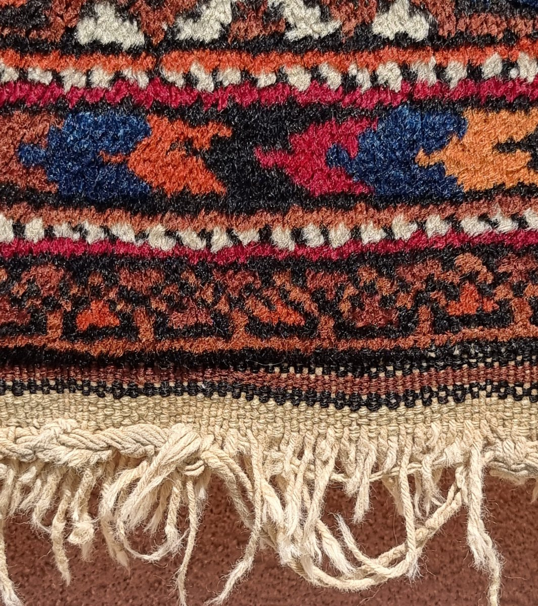 Tribal Persian Rug With Gul Motif – Hand-knotted Wool, Iran, Early 20th Century-photo-3