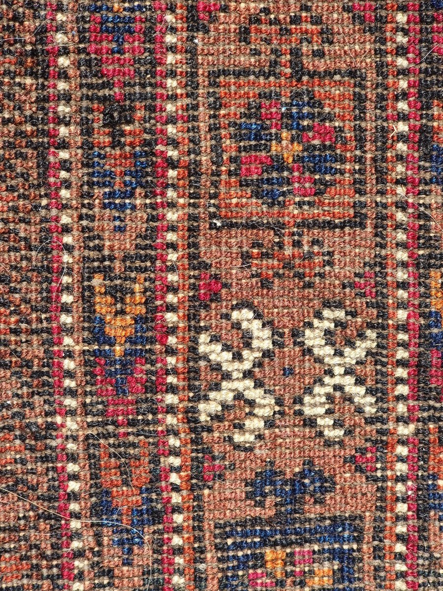 Tribal Persian Rug With Gul Motif – Hand-knotted Wool, Iran, Early 20th Century-photo-4