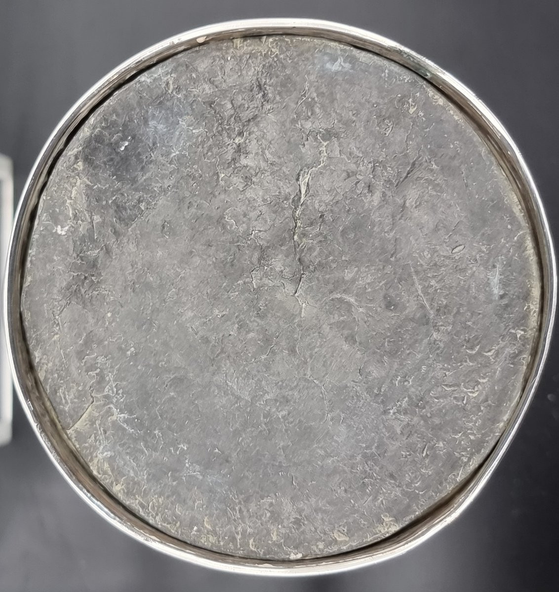 Paire de candélabres en argent, style néoclassique – début du XXe siècle-photo-1