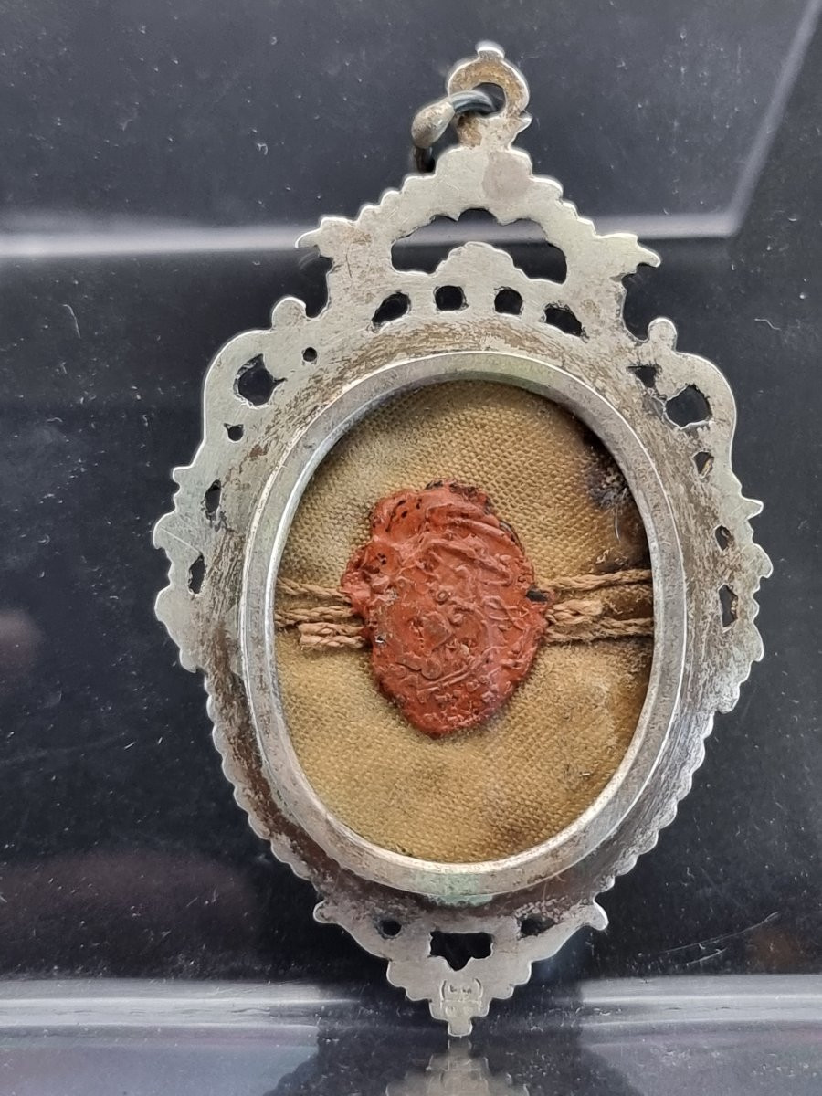 Reliquaire pendentif en argent avec trois reliques, Italie, XVIIIe siècle-photo-2