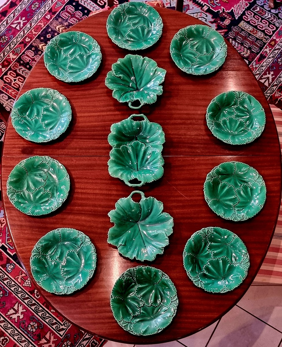 Green Majolica Plate Set By Copeland & Garrett, England, 19th Century