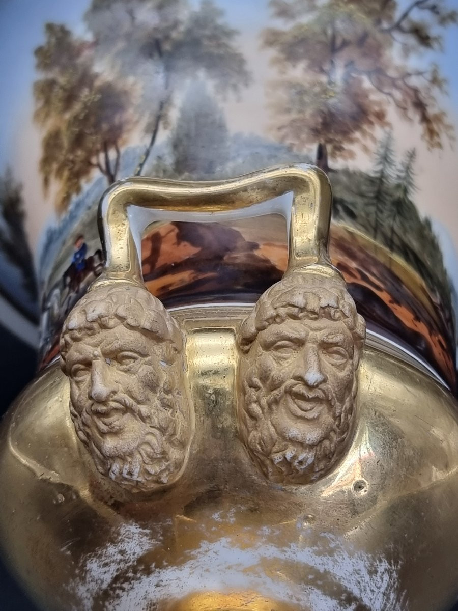 Coupe en porcelaine dorée et peinte à la main avec scènes de chasse, XIXe siècle-photo-2