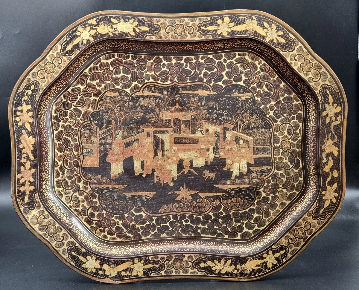Plateau en laque orientale peint à la main avec scènes de genre, fin XIXe – début XXe siècle-photo-1