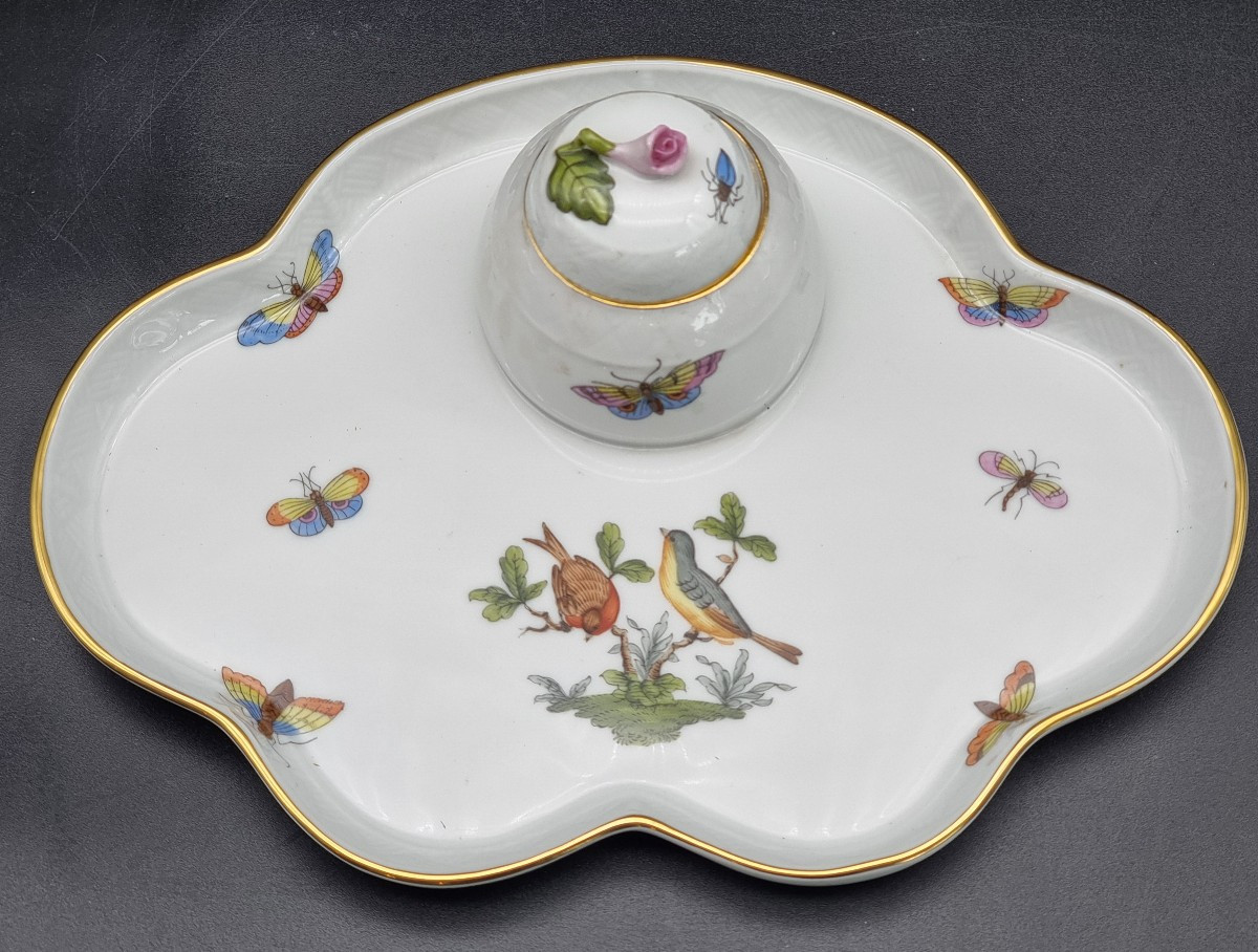 Encrier en porcelaine Herend, décor “Rothschild Bird”, XXe siècle