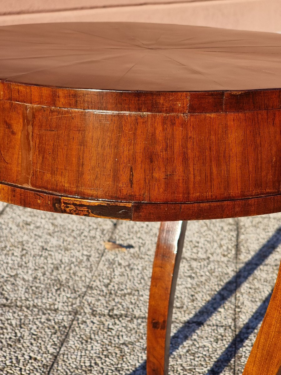 Venetian Walnut Tripod Table With Radial Inlaid Top – Early 19th Century-photo-5