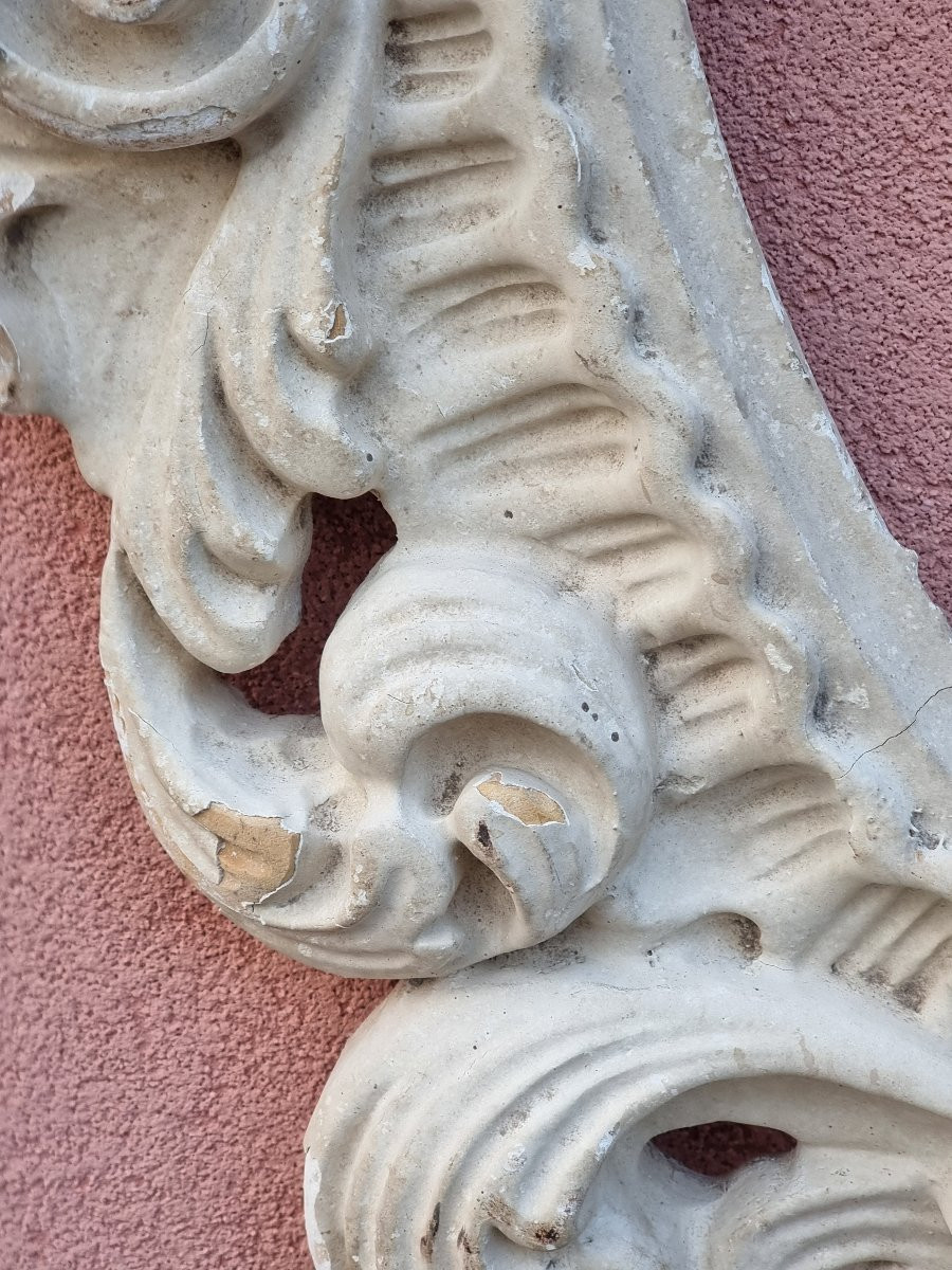 Pair Of Large Carved Wooden Oval Frames – 1980s Stock Pieces-photo-4