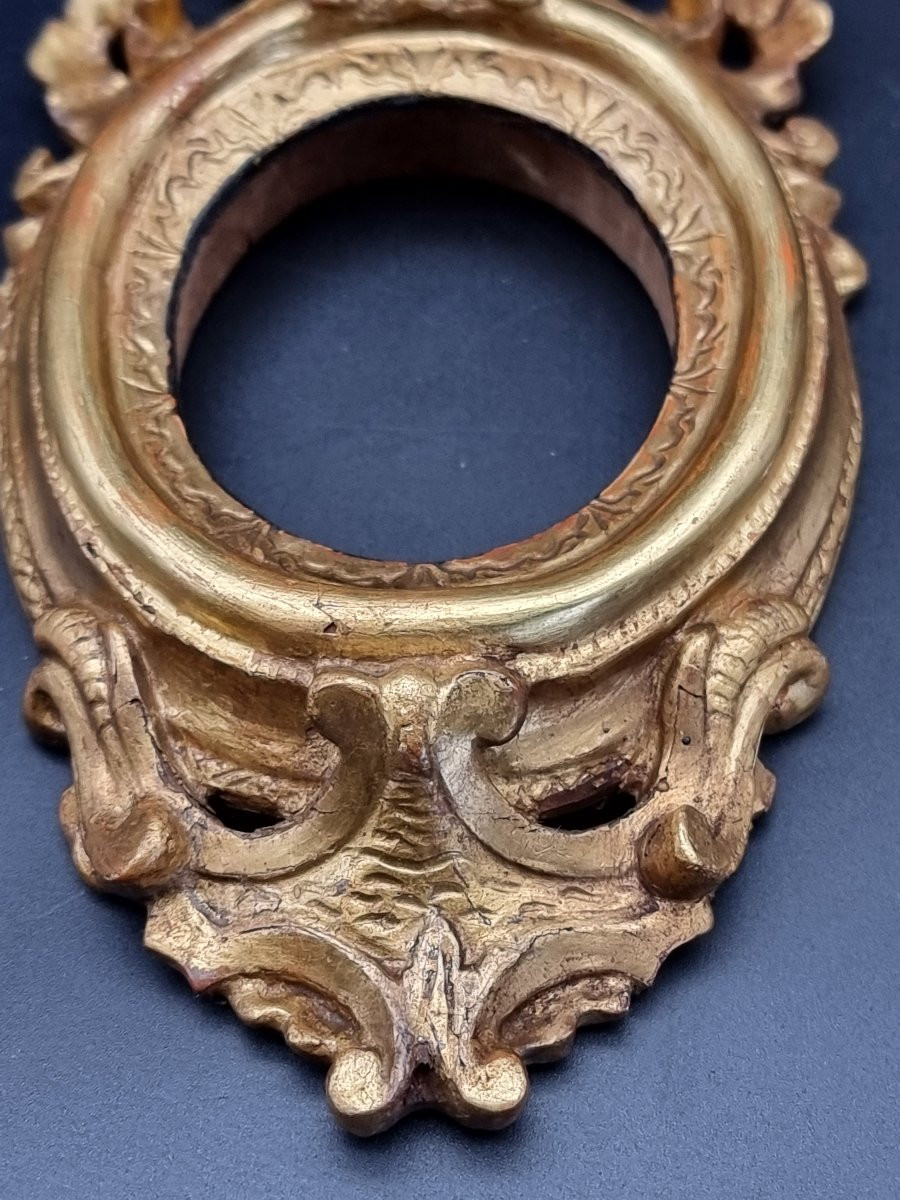 Roman Giltwood Oval Frame In Carved Limewood, 17th Century-photo-1