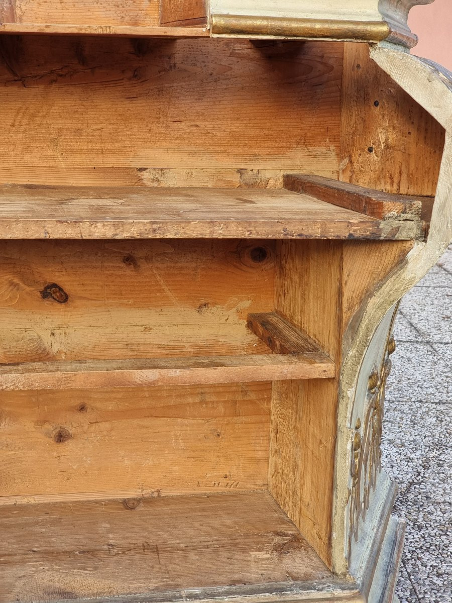 Lacquered And Gilded Bombé Commode, Venetian Area, 18th Century-photo-8