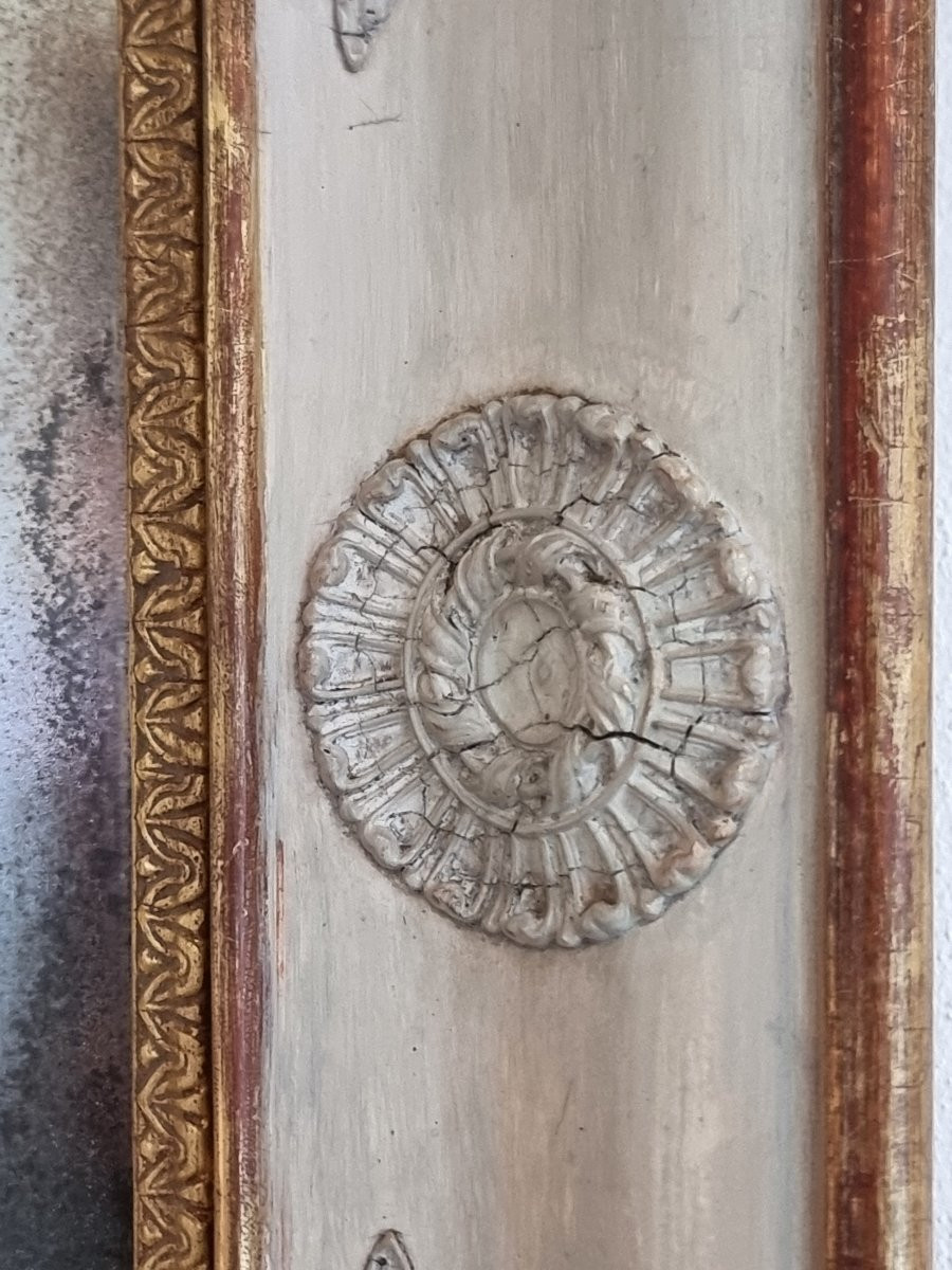 Miroir d’époque Empire français en bois laqué et doré, à décors en pastiglia, début XIXe siècle-photo-3