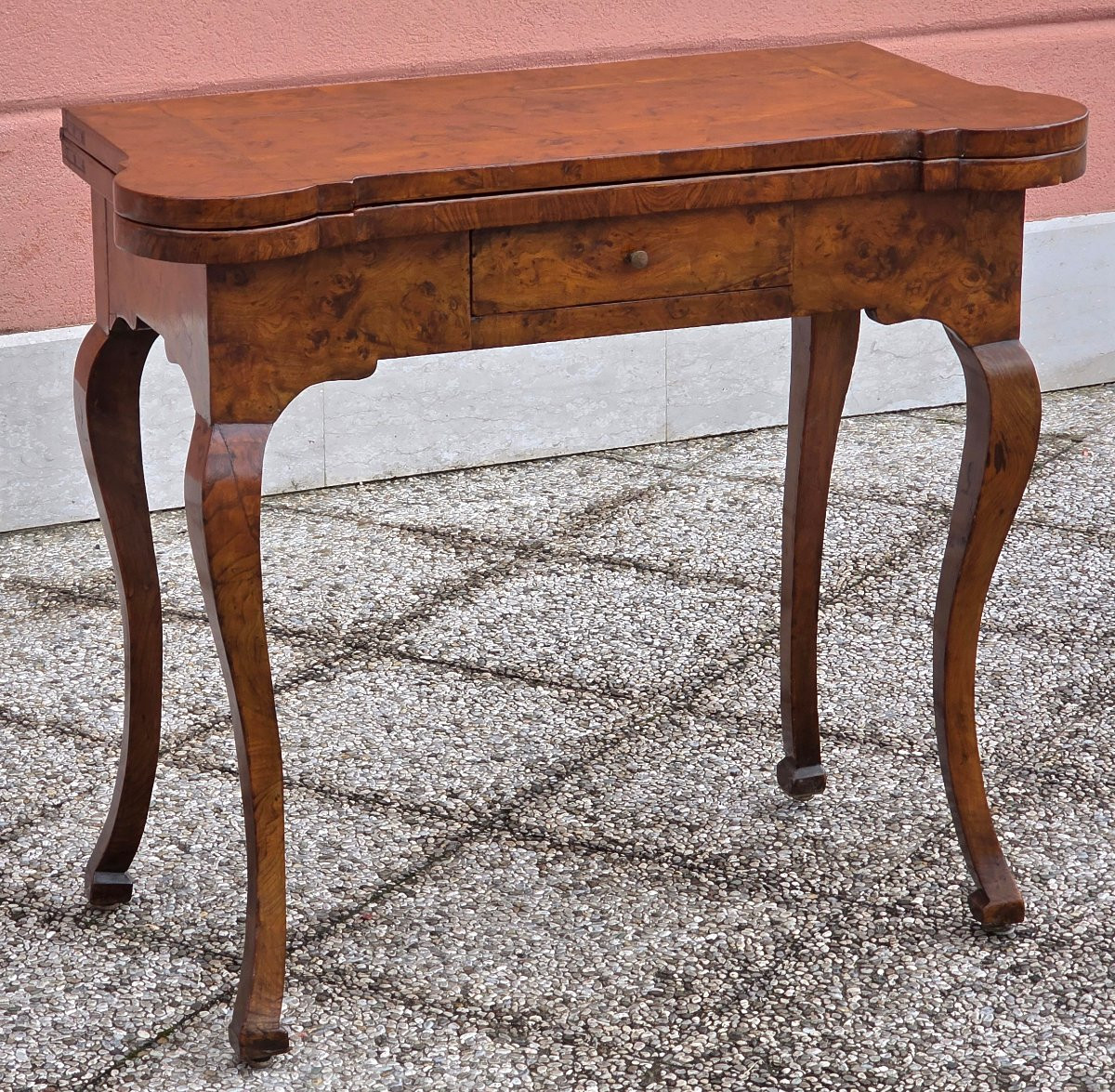 Emilian Louis XV Game Table In Elm Burl – First Half Of The 18th Century-photo-4