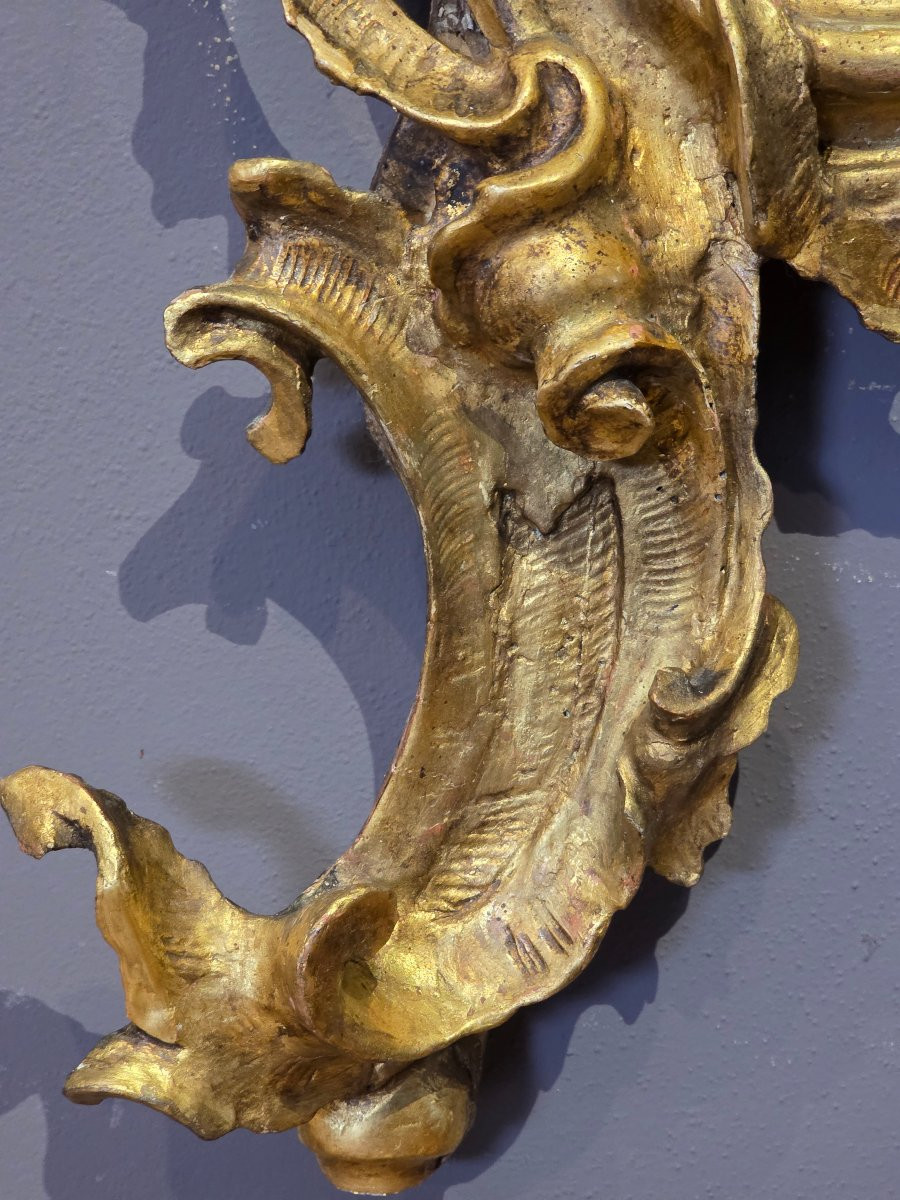 Miroir lombard sculpté et doré, milieu du XVIIIe siècle-photo-6