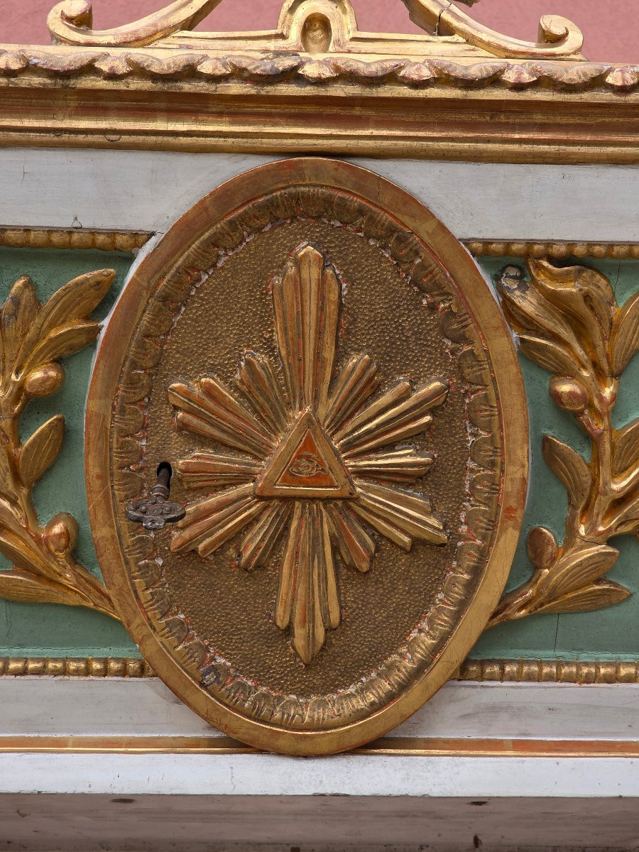Tabernacle en bois laqué et doré, région de la Vénétie, début du XIXe siècle-photo-2
