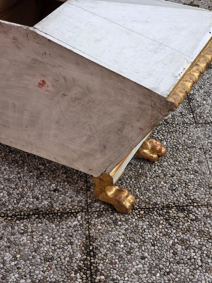 Tabernacle en bois laqué et doré, région de la Vénétie, début du XIXe siècle-photo-5
