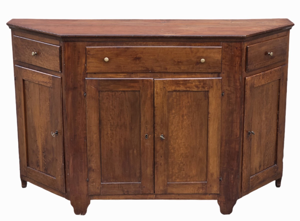 Buffet vénitien galbé en bois fruitier, art populaire, fin du XIXe siècle