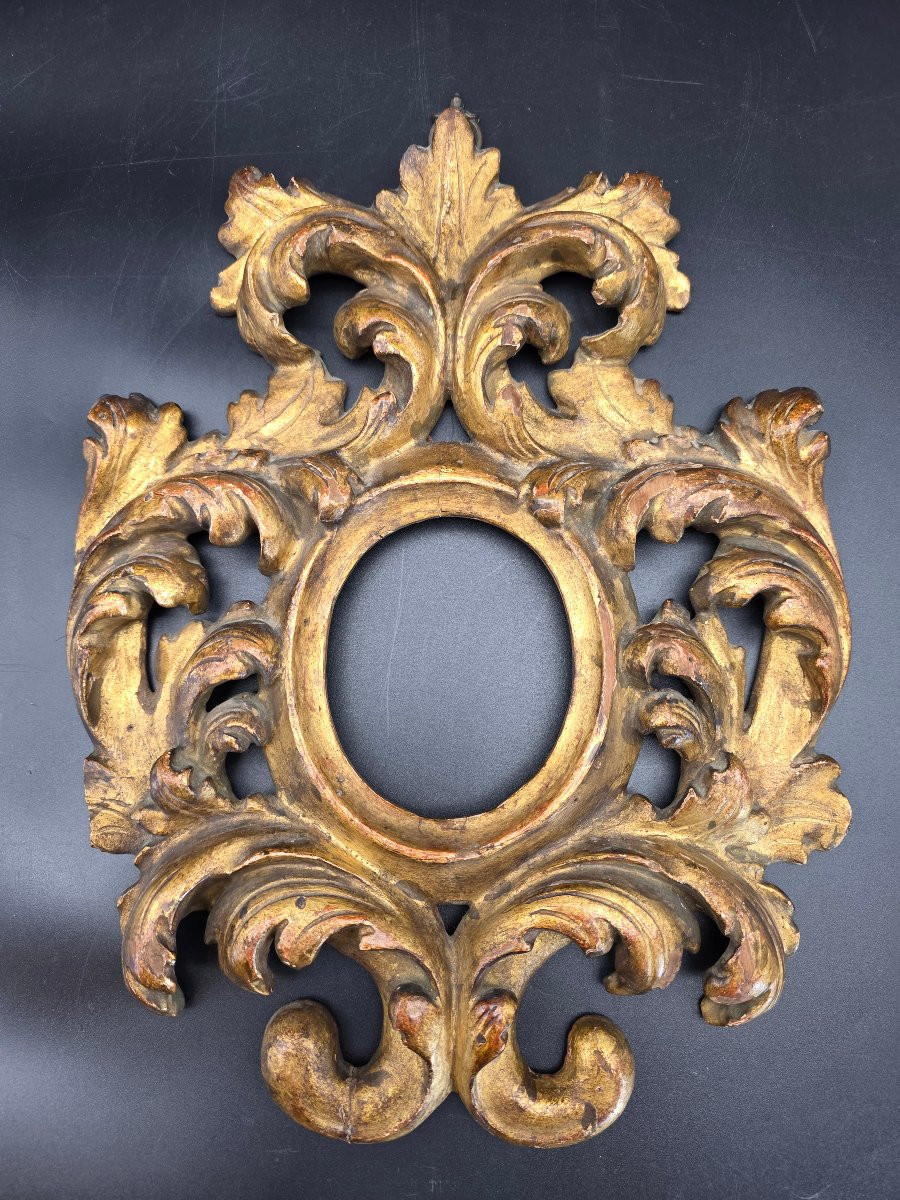 Louis XV Oval Carved And Gilt Frame, Swiss Pine Wood, Veneto-emilia, 18th Century-photo-6