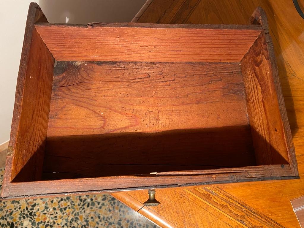 Verona Bureau Secrétaire In Burl Wood, Serpentine Front, Fitted Interior, Mid-18th Century-photo-2