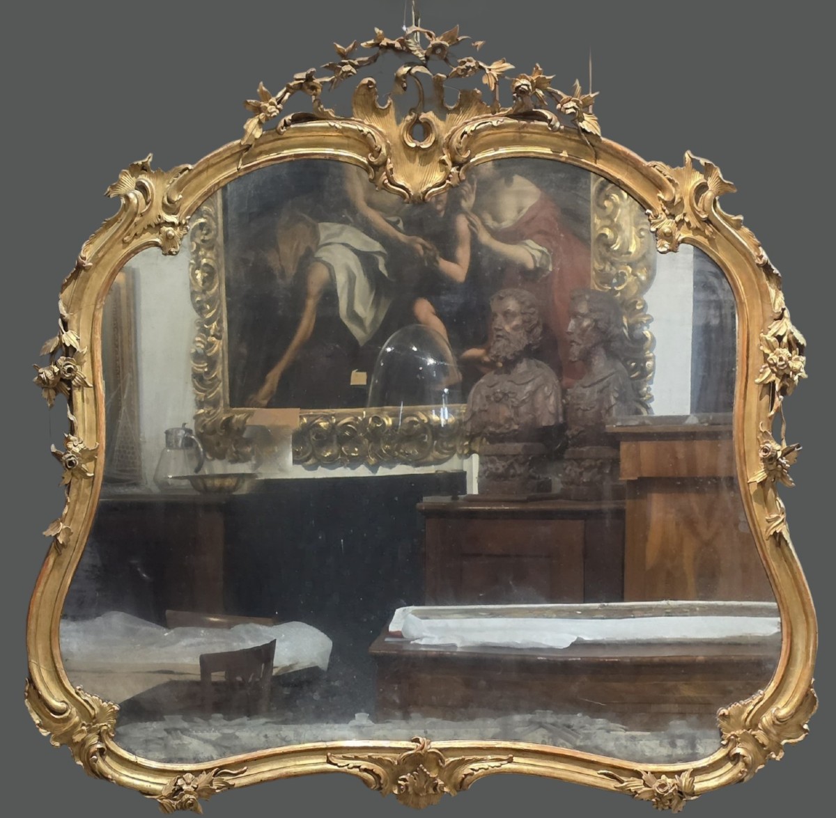 Miroir vénitien époque Charles X doré à la feuille d’or, mercure, vers 1820