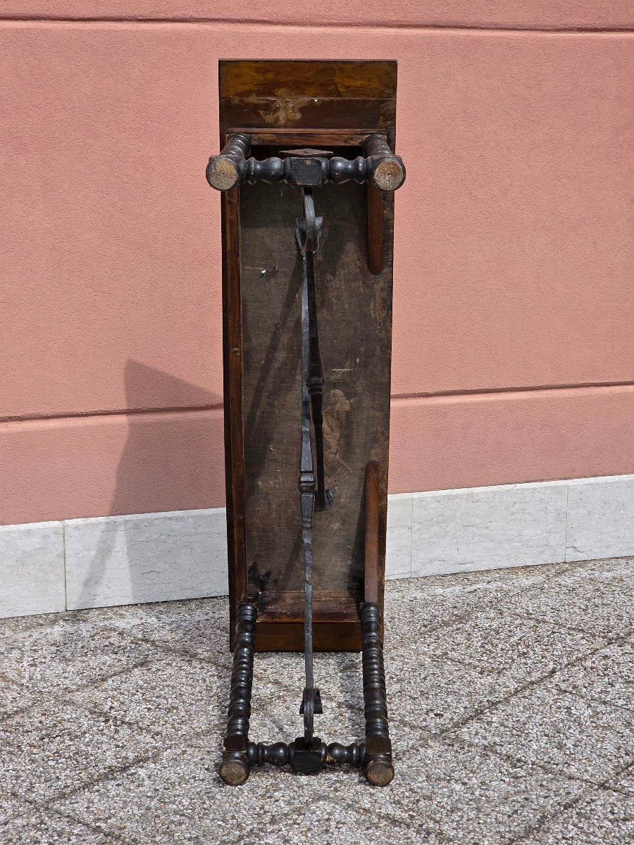 Console lombarde du XVIIIe siècle marquetée avec pieds tournés-photo-5