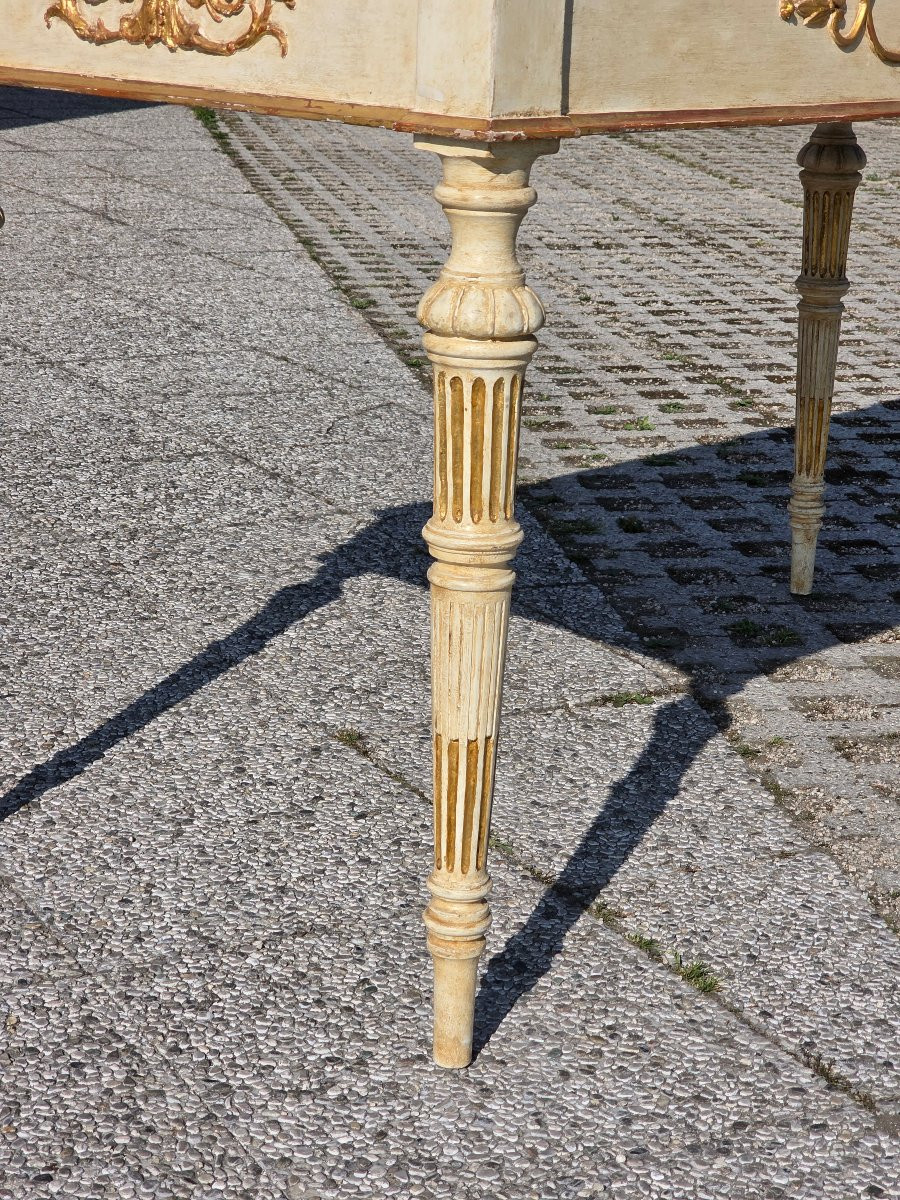 Table console de style Louis XVI Empire laquée et dorée-photo-5