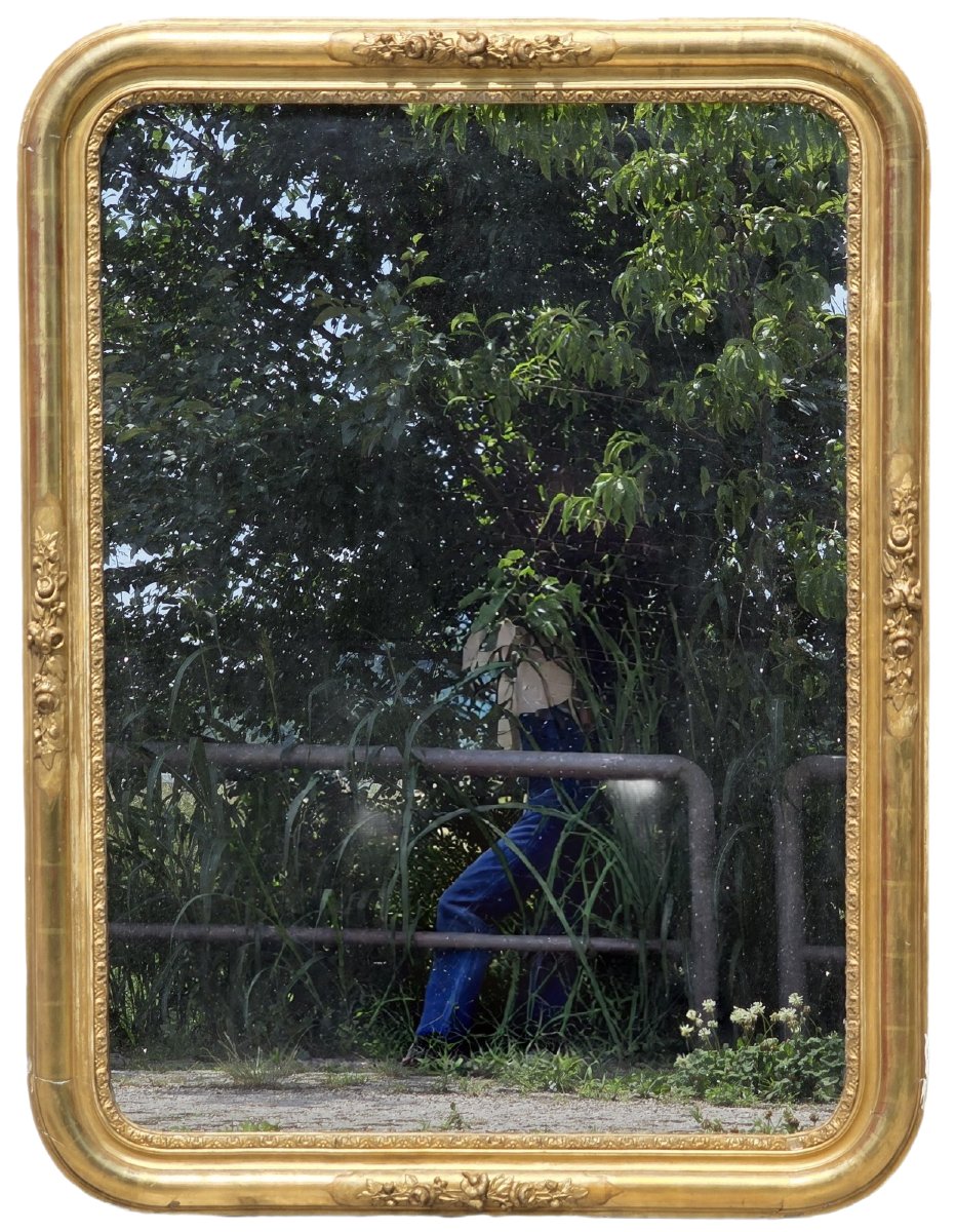 Large French Louis Philippe Mirror, Gilded With Gold Leaf, Featuring The Original Mercury Mirror