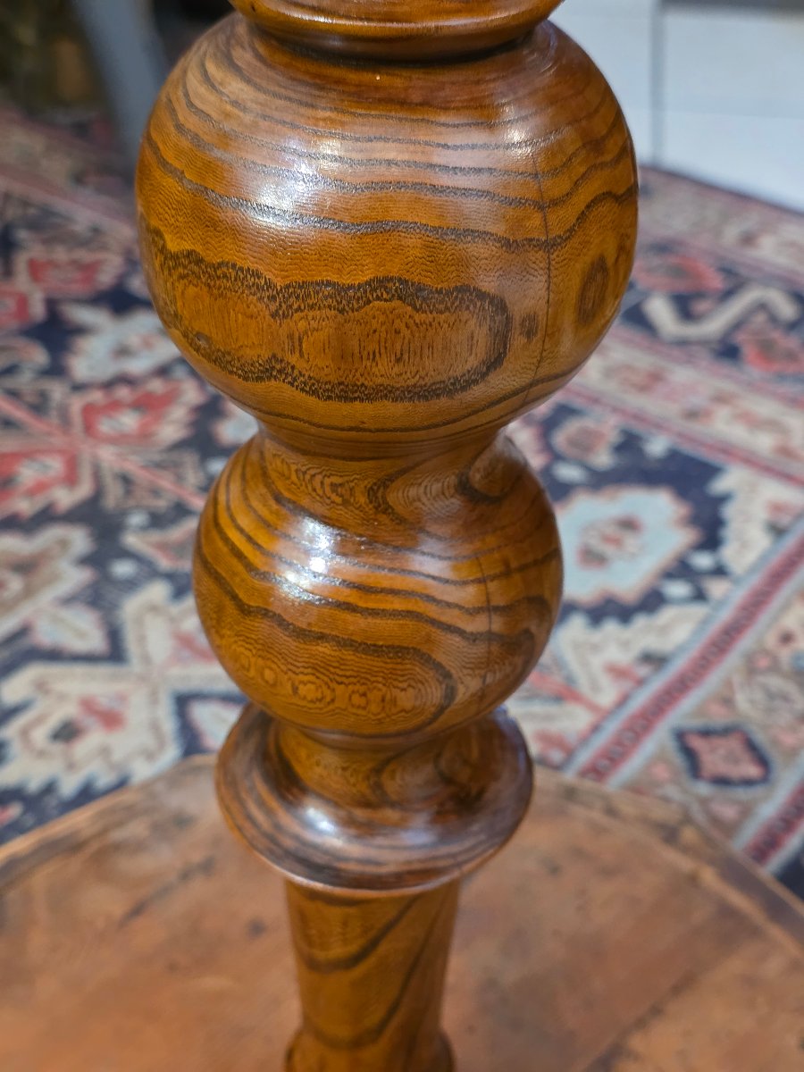 Table italienne dodécagonale marquetée en érable et noyer, début XIXᵉ siècle-photo-3