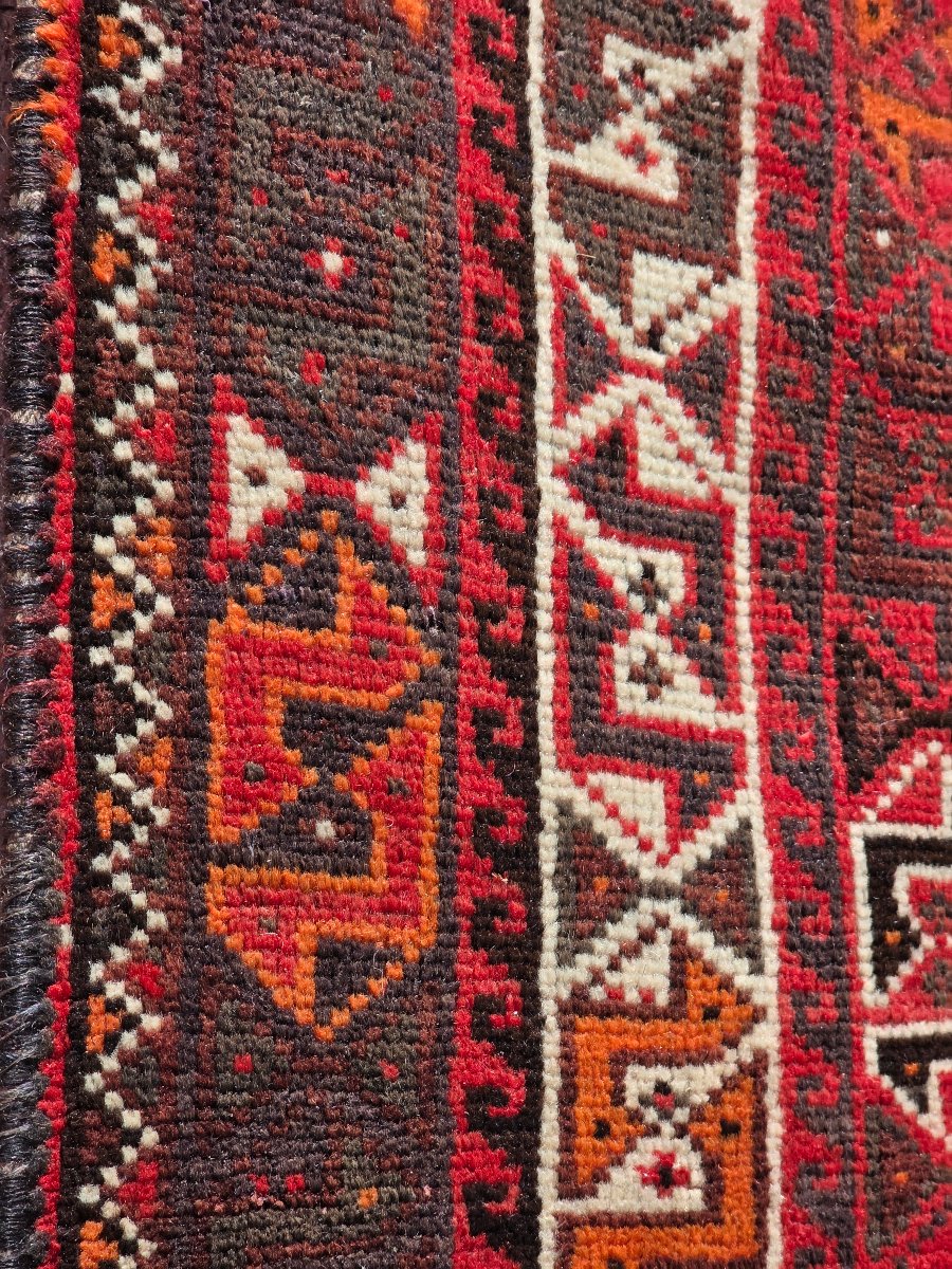 Large Hand-knotted Persian Tribal Rug, 1960s–1970s, 225 × 162 Cm-photo-4