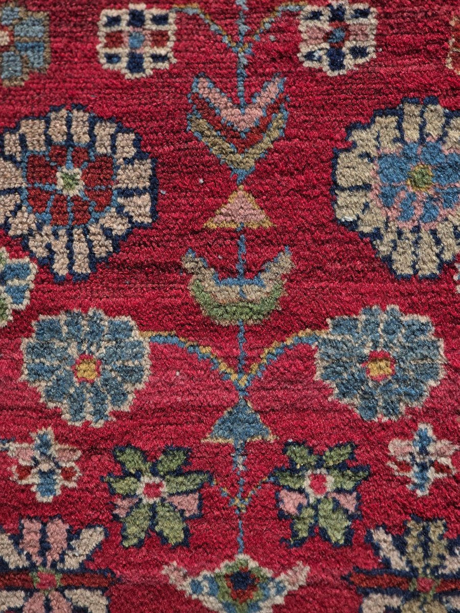Handcrafted Persian Wool Rug – Floral Design – Iran, 1970s–1980s-photo-4