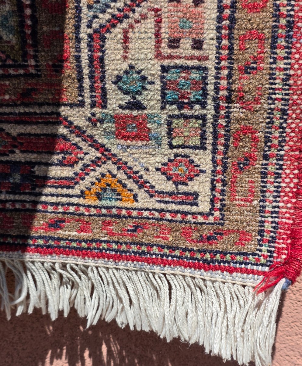Handcrafted Persian Wool Rug – Traditional Iranian Craftsmanship – 1970s–1980s-photo-4