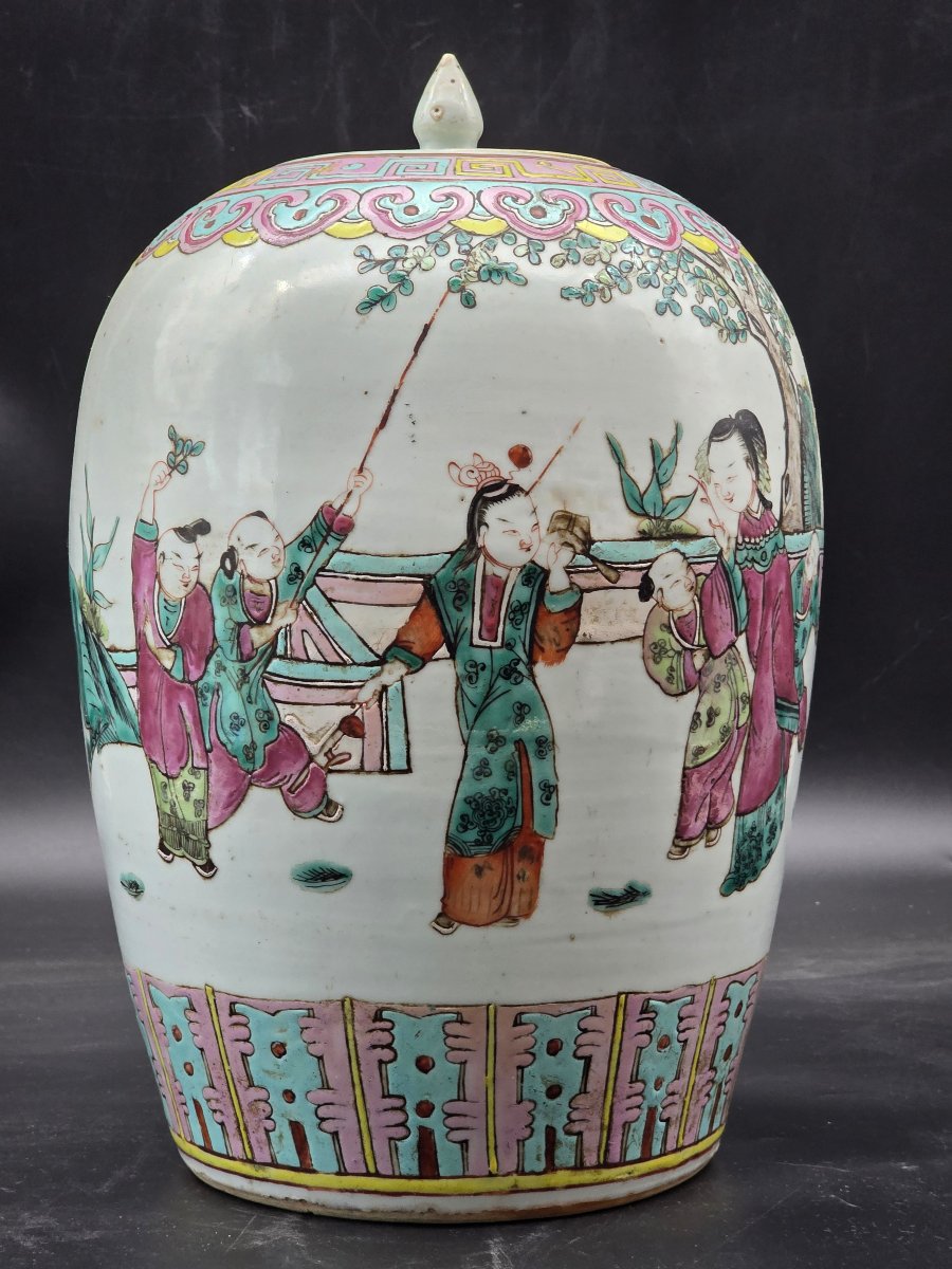 Grand vase potiche chinois couvert en porcelaine peinte – première moitié du XXe siècle-photo-3