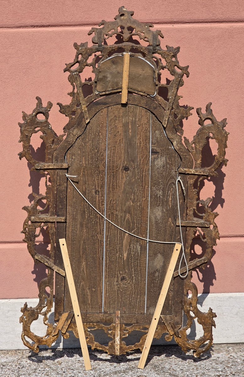 Large Carved And Gilded Venetian Mirror In The Rococo Style, Late 19th – Early 20th Century-photo-3