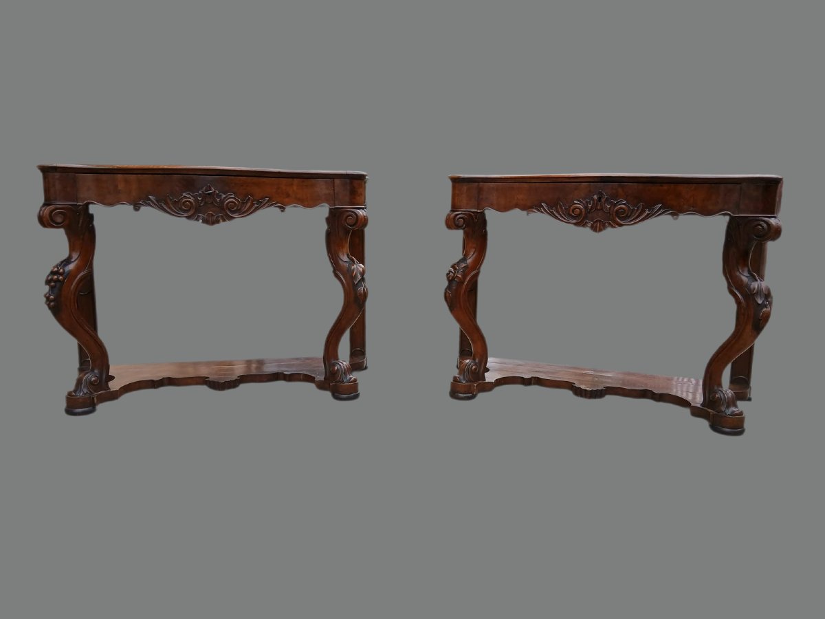Paire de consoles Louis-Philippe en noyer sculpté – Vénétie, XIXe siècle-photo-2