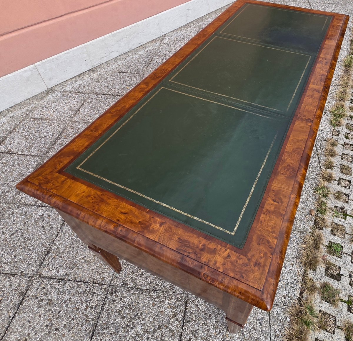 Large Neoclassical Center Desk Made Of Elm Burl, Emilia, Late 18th–early 19th Century-photo-6
