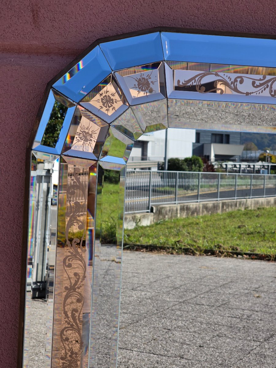 Large Venetian Mirror Made Of Cut And Engraved Glass – 1960s–1970s-photo-2