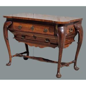 Comò Consolle Ferrarese In Noce, XVIII Secolo
