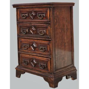 Venetian 17th Century Bedside Chest With Four Raised Panel Drawers
