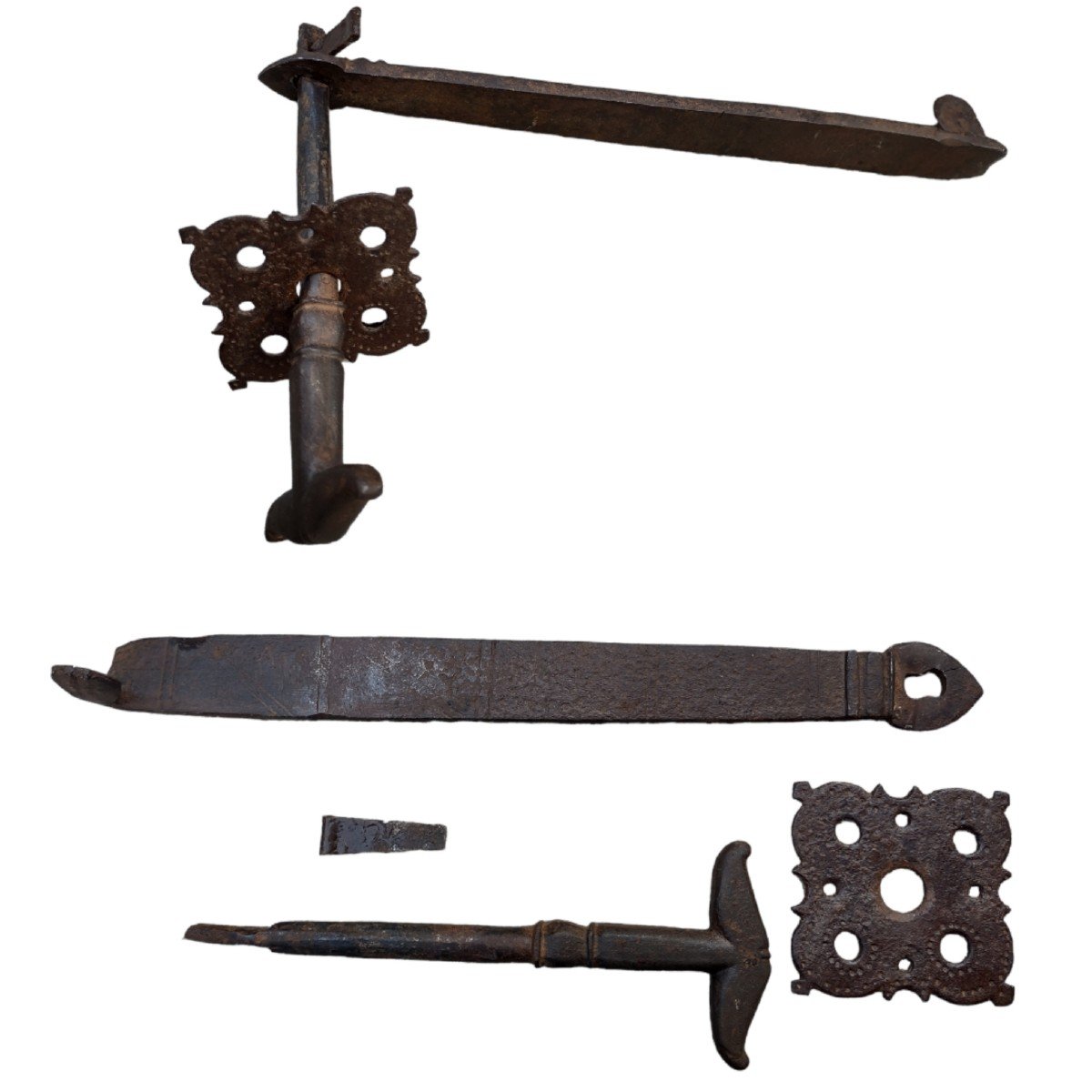 Wrought Iron Handle With 18th Century Clenche
