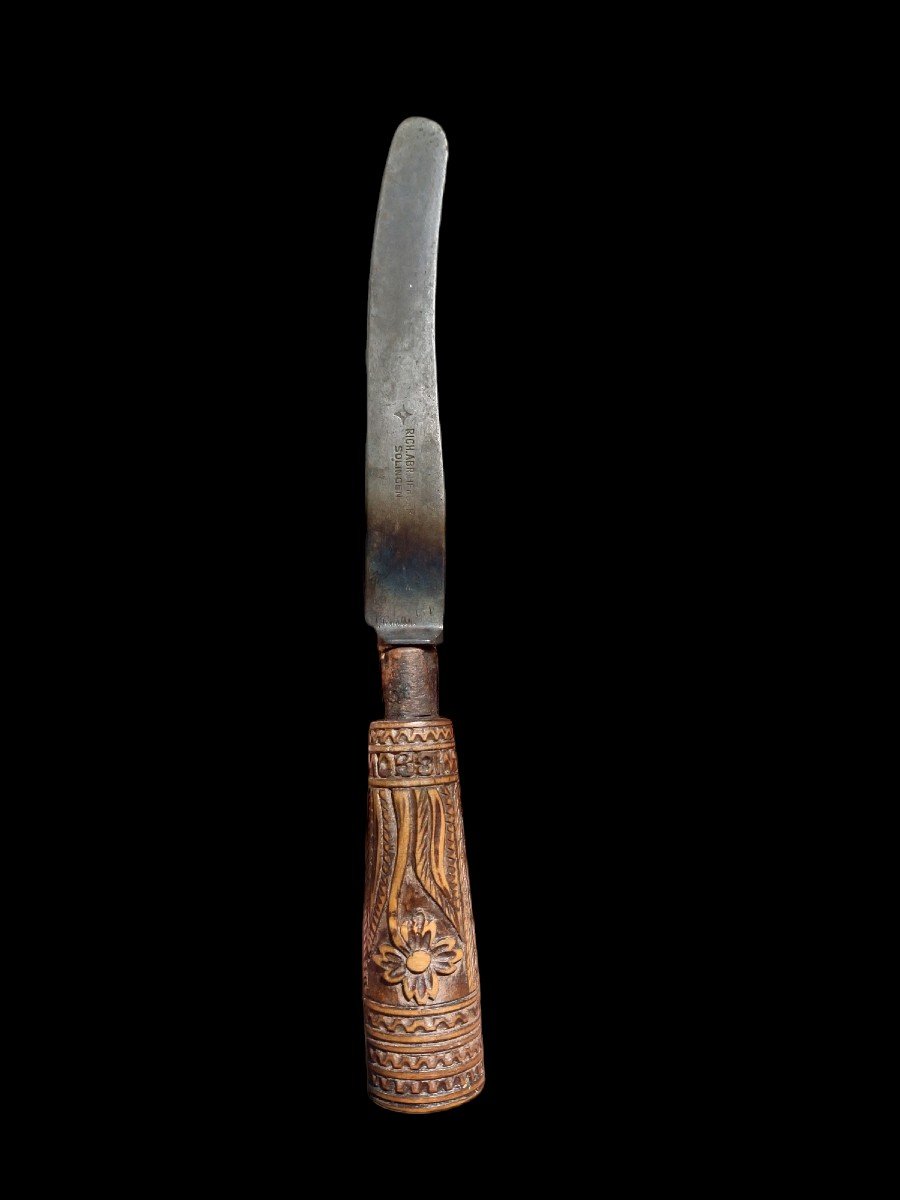 Knife With Carved Wooden Handle Solingen XIX Century-photo-1