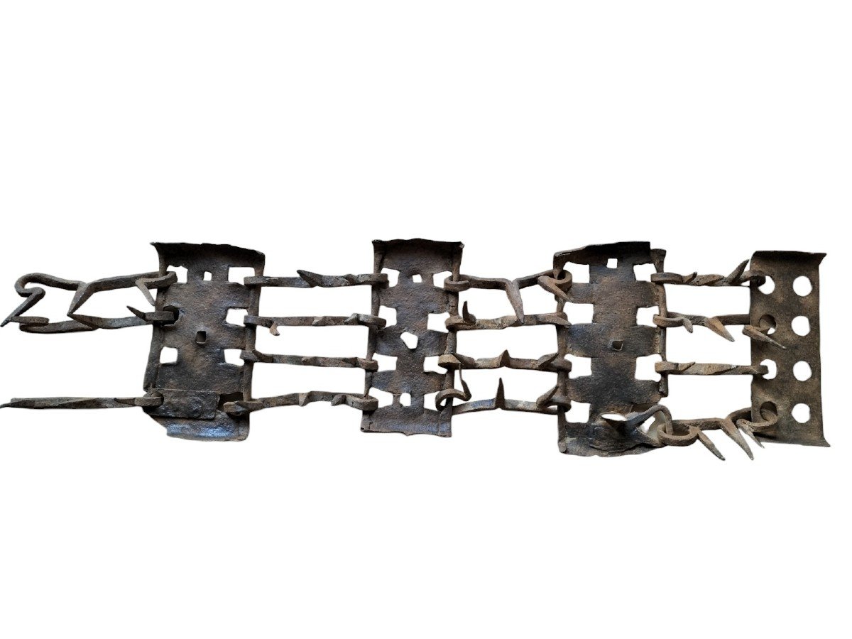 Wrought Iron Wolf Collar XVIII Century-photo-3