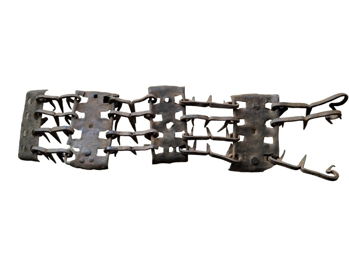 Wrought Iron Wolf Collar XVIII Century-photo-4