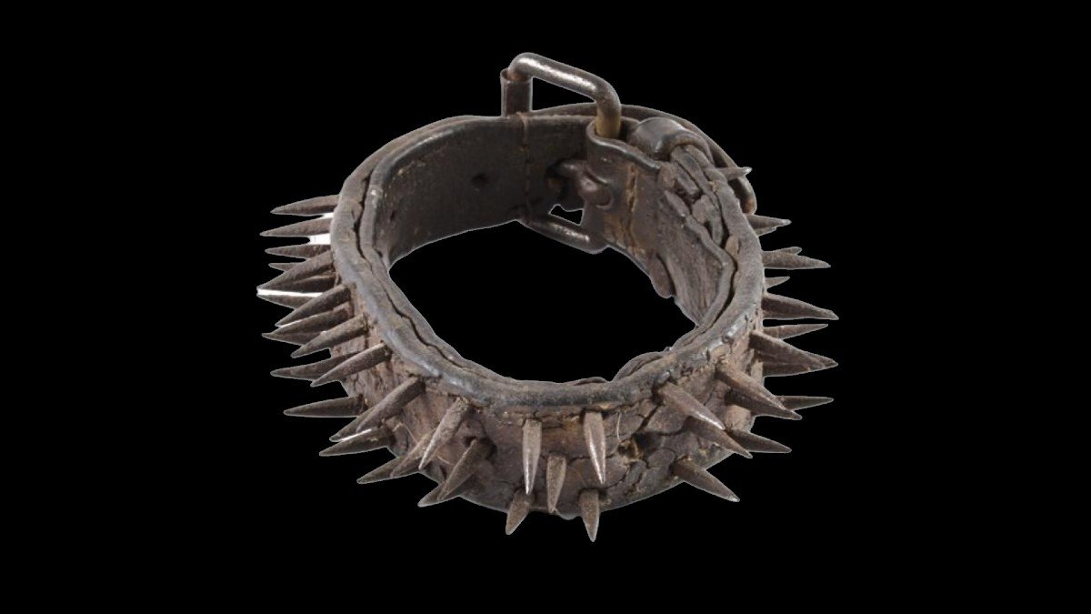A Leather Dog Collar Late XVIII Century