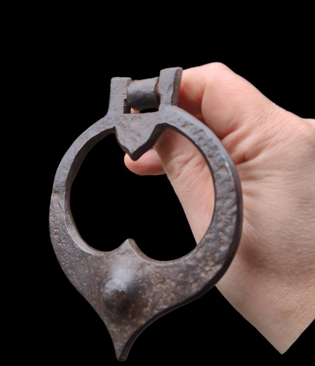 Petite Poignée De Porte Ou Heurtoir En Fer Forgé Haute époque -photo-2
