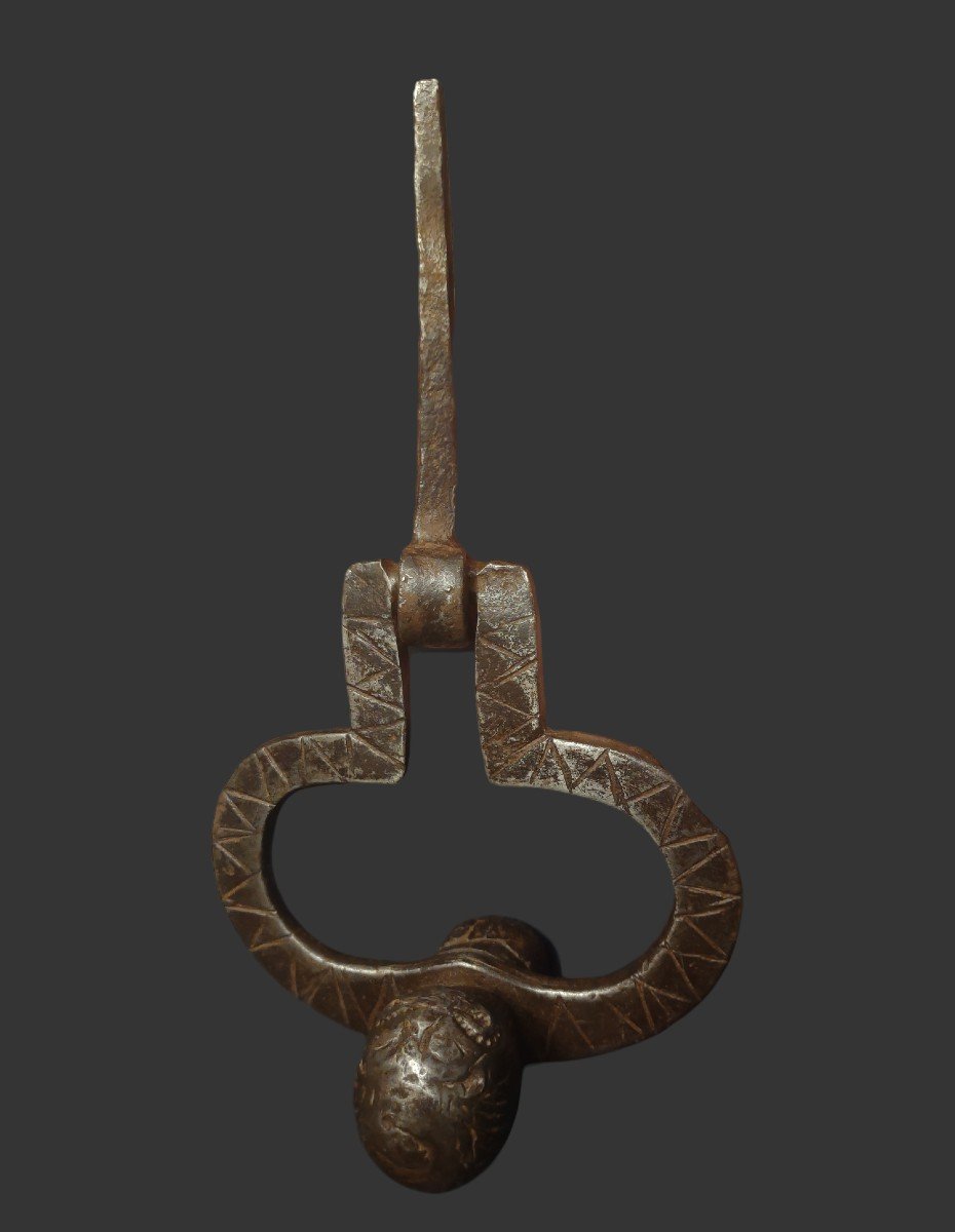 Zoomorphic Wrought Iron Door Knocker XVII Century -photo-3