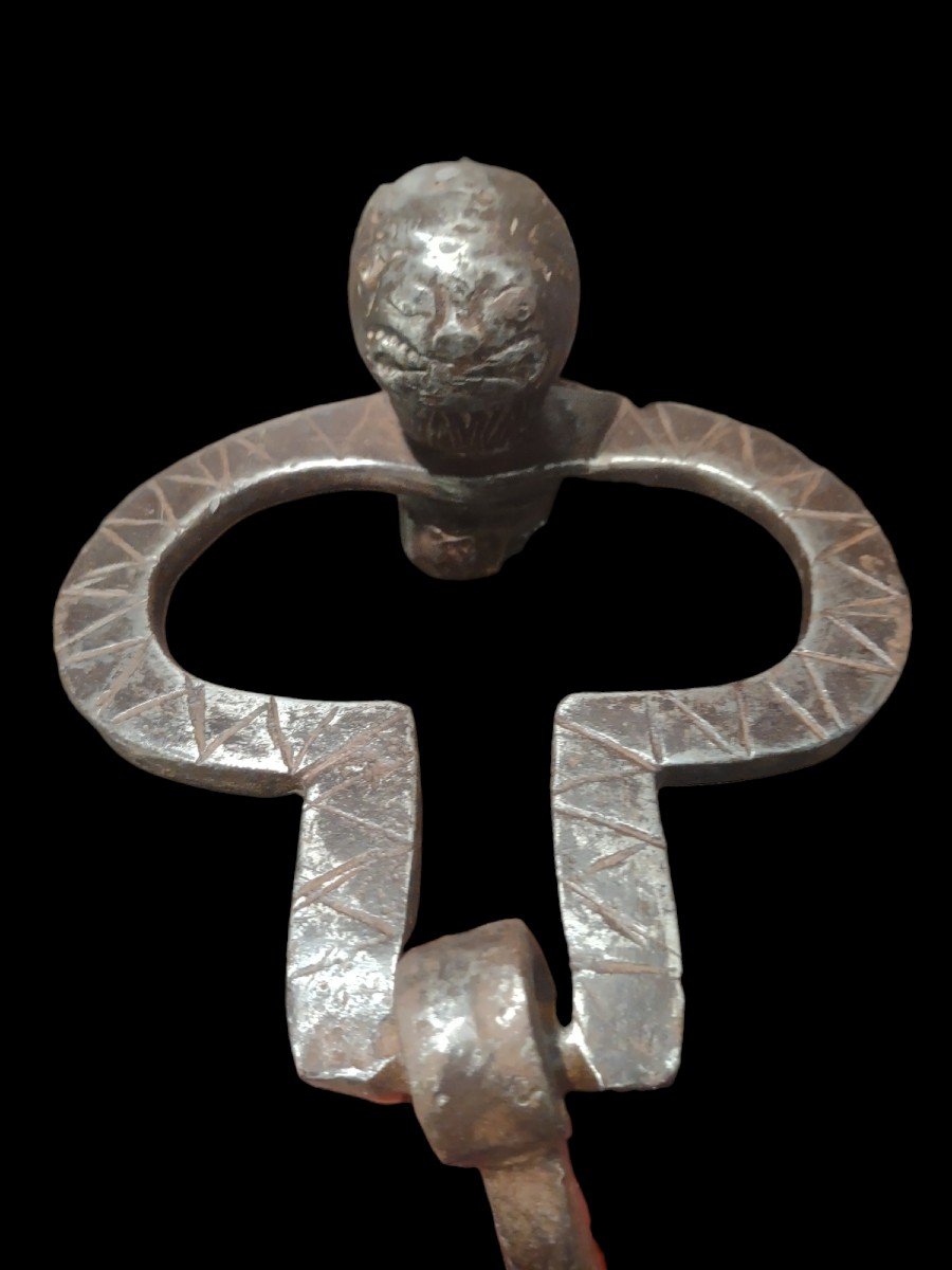 Zoomorphic Wrought Iron Door Knocker XVII Century -photo-6