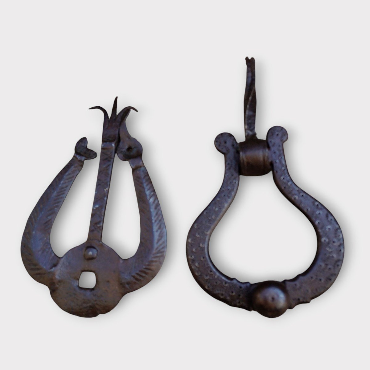 Large Wrought Iron Door Knocker,  XVI Century-photo-4