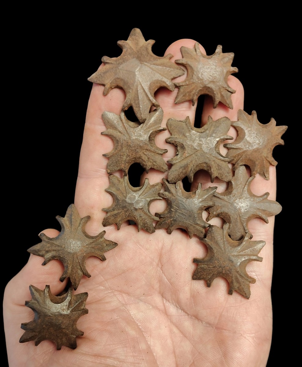 12 Wrought Iron Nails XVIII Century-photo-4