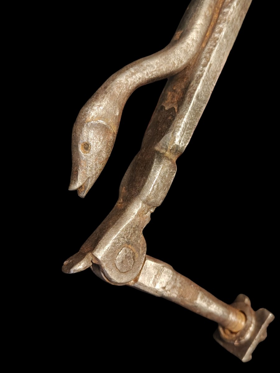 Heurtoir en fer forgé zoomorphe fin du XVIIe siècle-photo-4