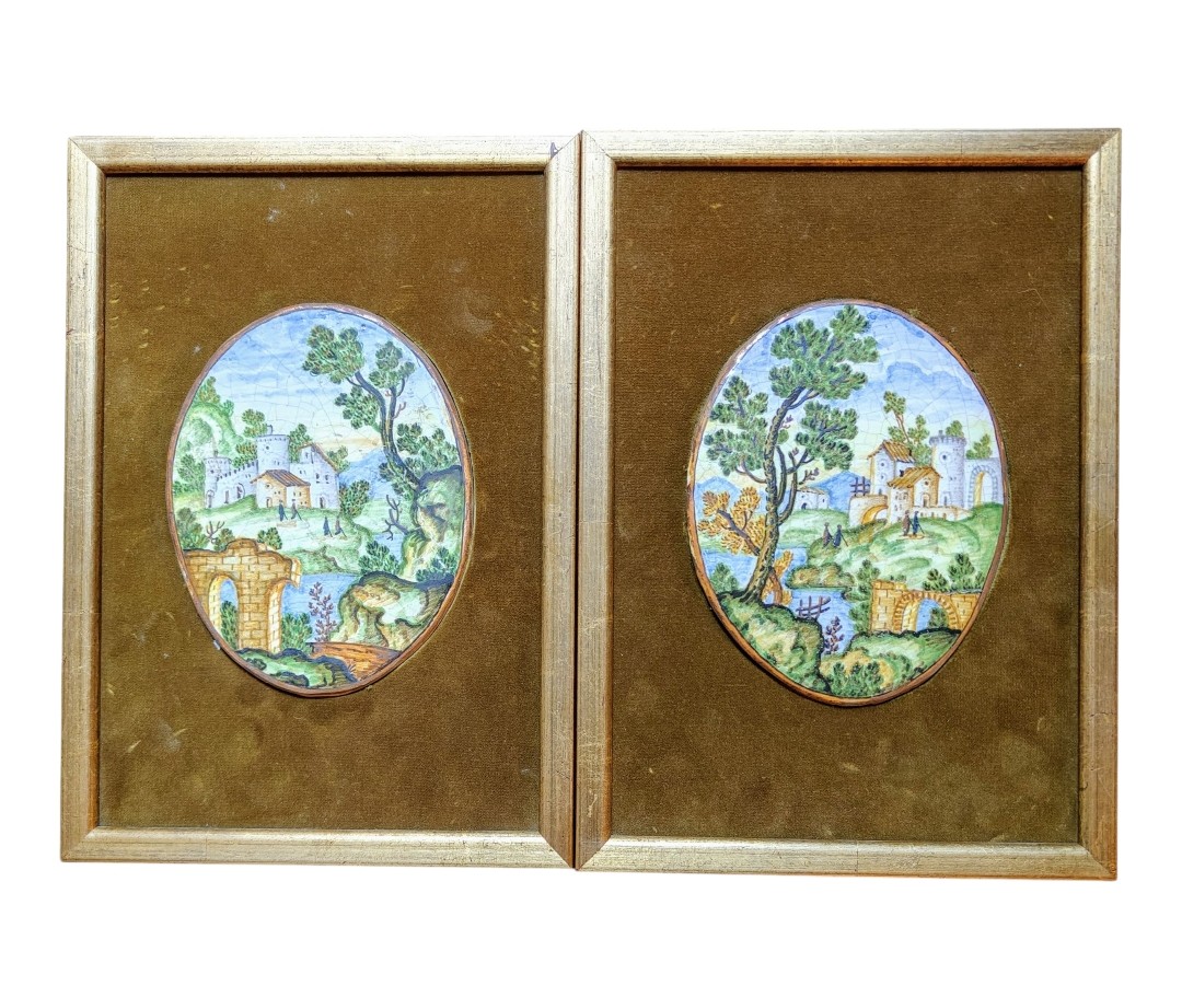 Two Castelli Earthenware Medallions Decorated With Animated Landscapes, 19th Century-photo-4