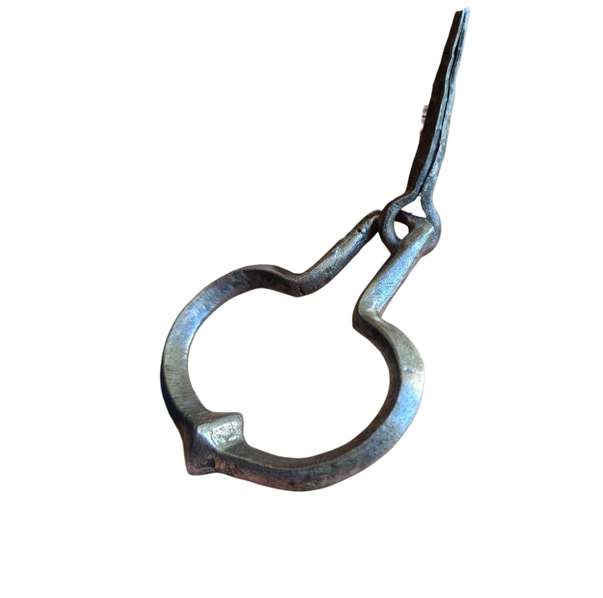 Small Engraved Wrought Iron Handle XVI Century -photo-2