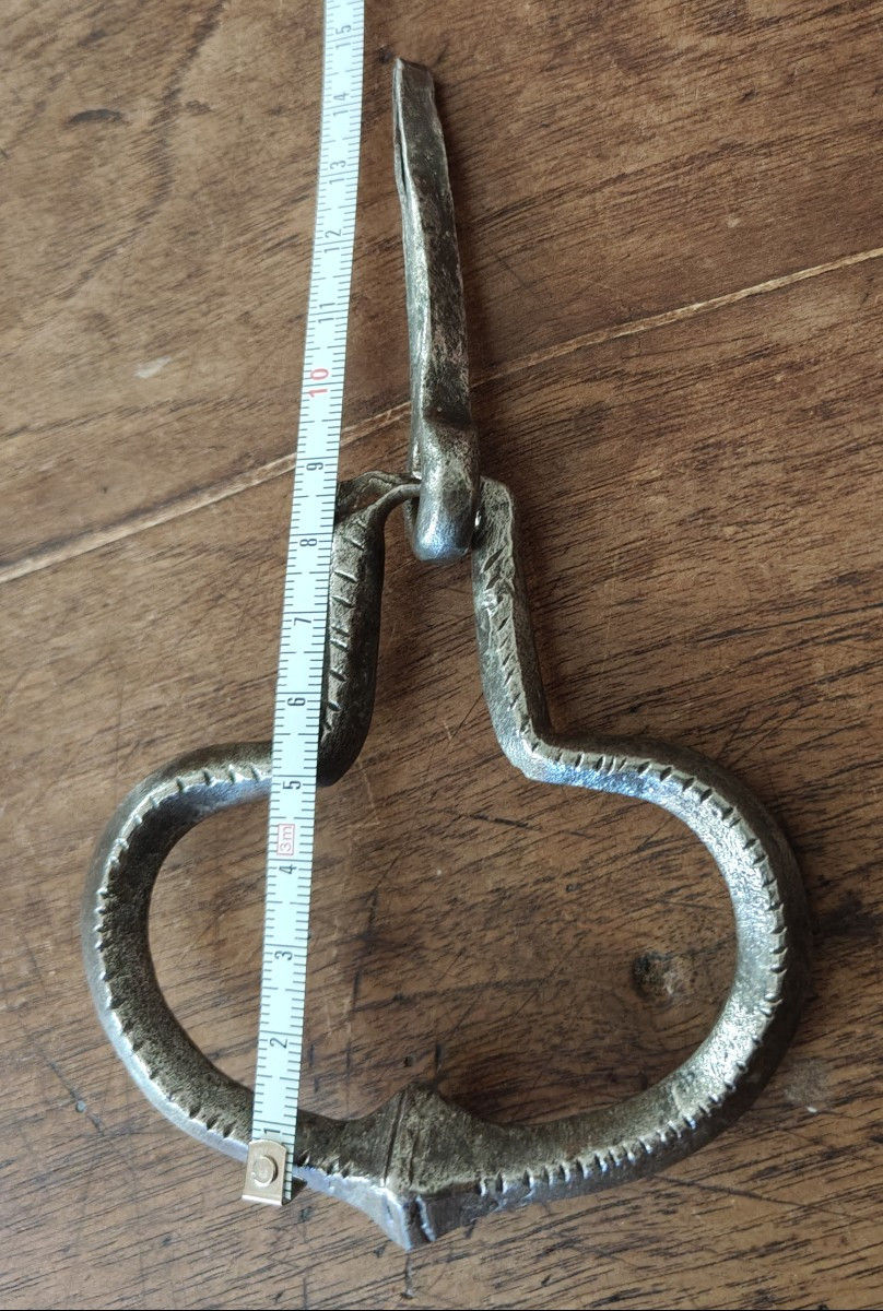 Small Engraved Wrought Iron Handle XVI Century -photo-4